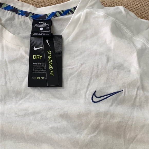Nike men’s t-shirt - Picture 2 of 8